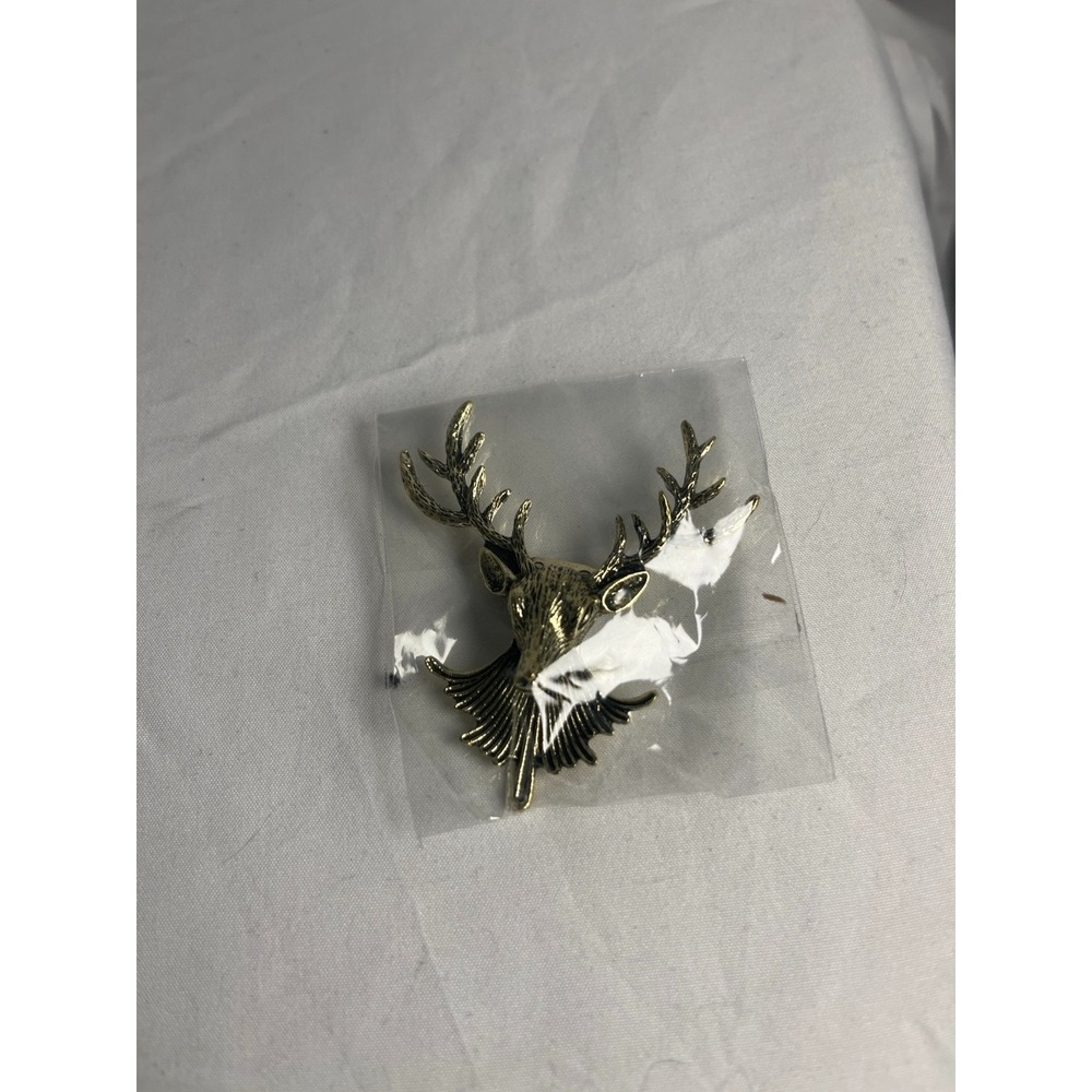 Deer Head Antler Lapel Pin Brooch Gold Tone Hunting Wildlife Badge - Picture 3 of 4